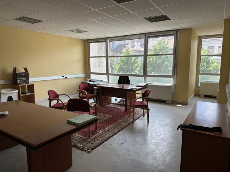 Fonds de commerce - 105 m²