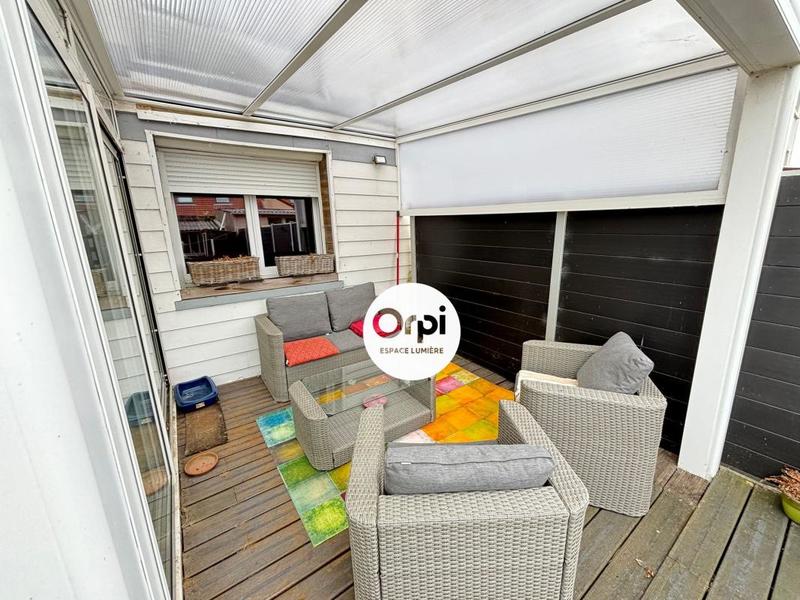 Maison - 95 m² - 4 pièces