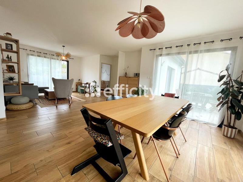 Villa - 135 m² - 5 pièces