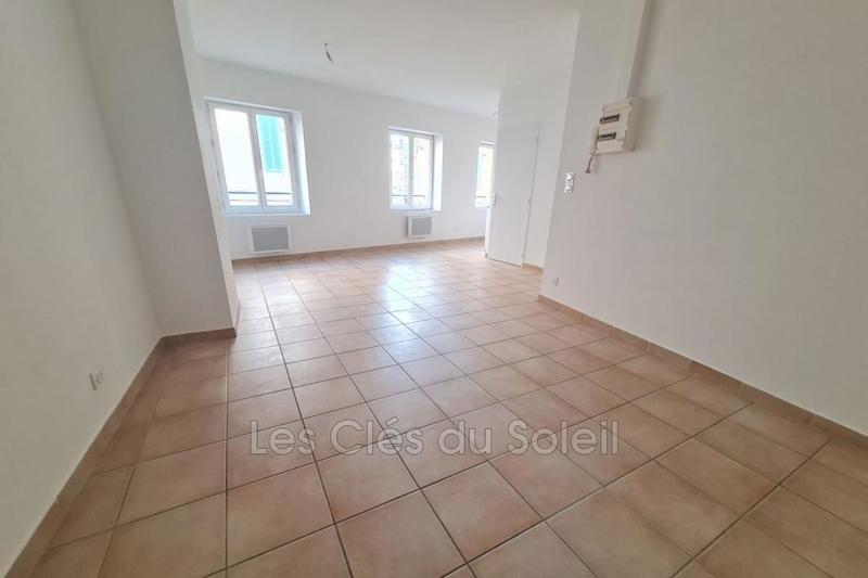 Studio - 27 m² - 1 pièce