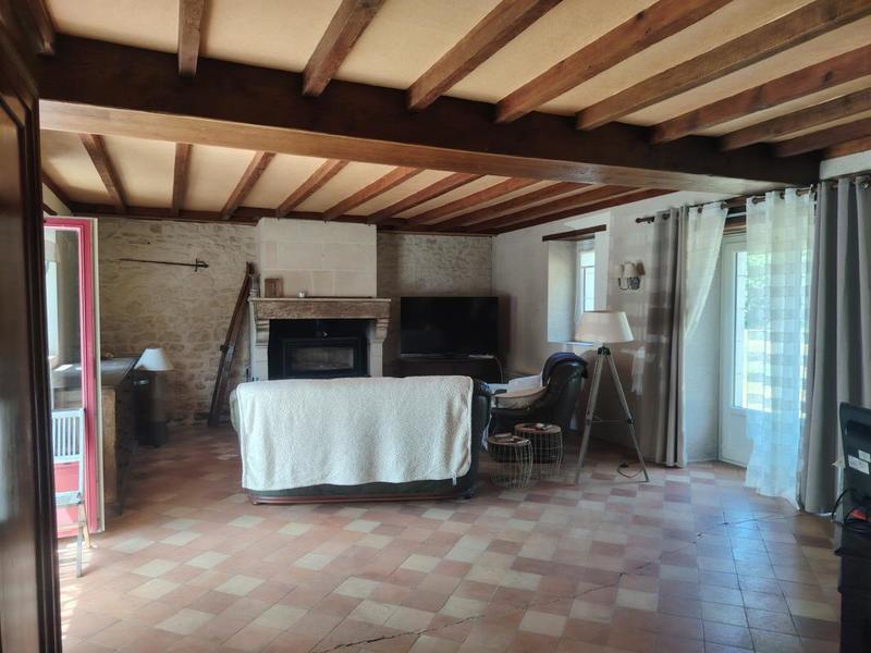 Maison - 240 m² - 4 pièces