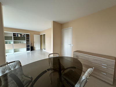 Appartement - 103 m² - 4 pièces