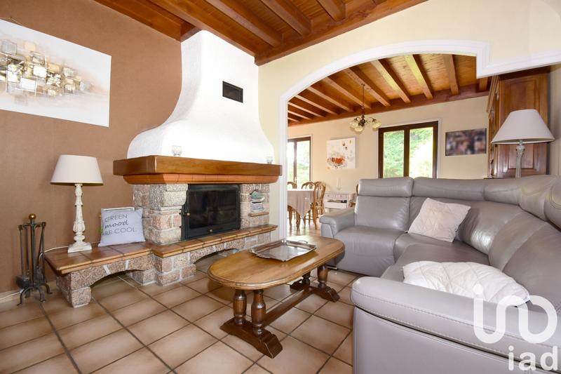 Maison - 187 m² - 9 pièces