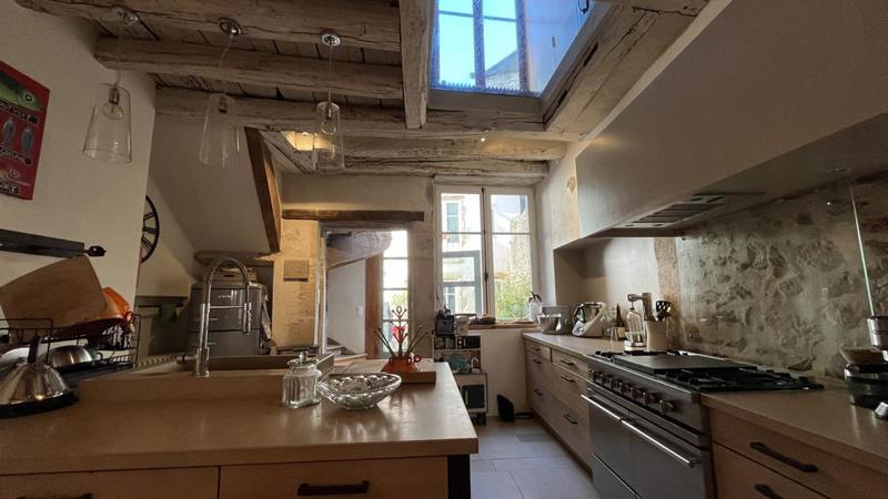 Maison - 187 m² - 6 pièces