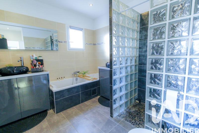 Maison - 157 m² - 6 pièces