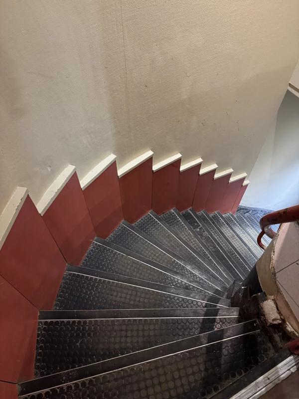 Local commercial - 198 m²