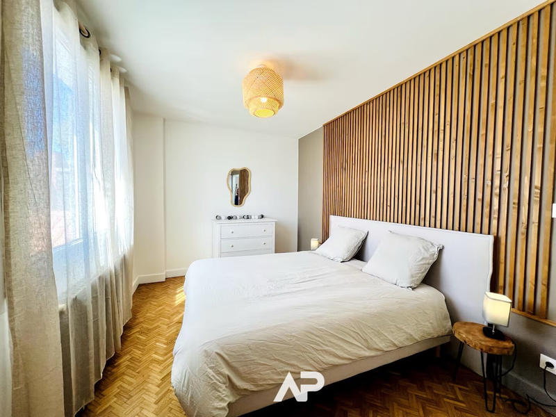 Maison - 157 m² - 6 pièces