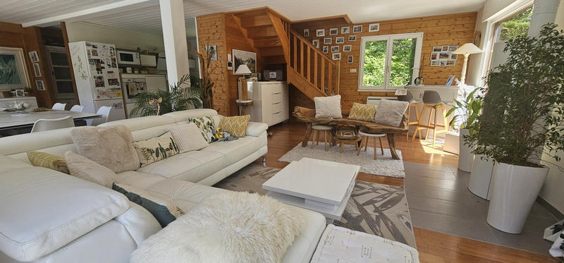 Maison - 146 m² - 6 pièces