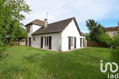 Maison - 230 m² - 5 pièces