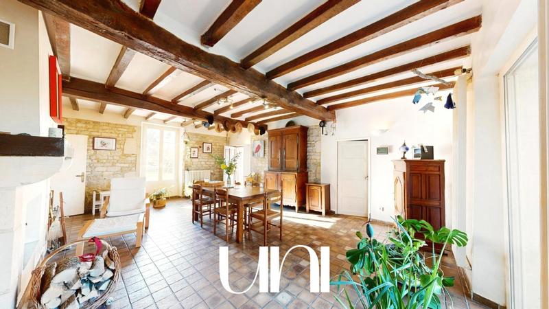 Maison - 388 m² - 12 pièces