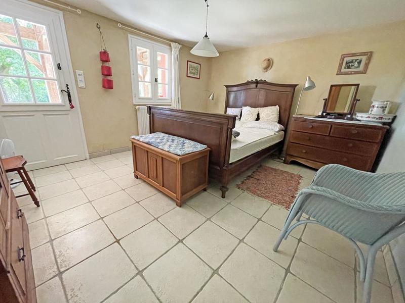Maison - 287 m² - 7 pièces