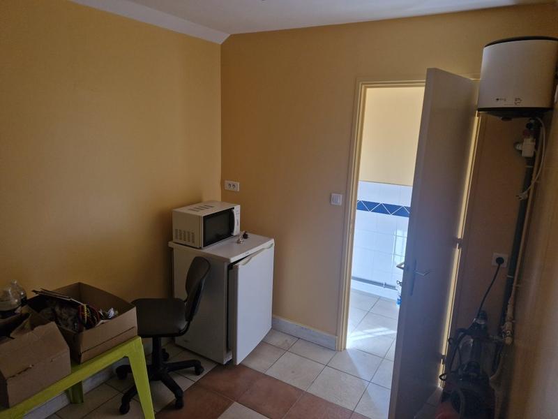 Local commercial - 210 m²