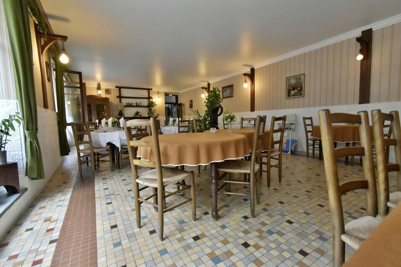 Maison ancienne - 427 m² - 14 pièces