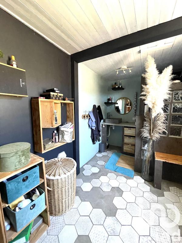 Appartement - 126 m² - 9 pièces