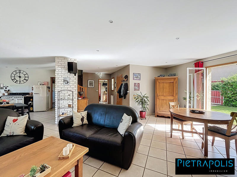 Maison - 191 m² - 7 pièces