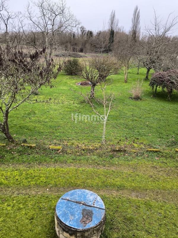 Maison en pierre - 140 m² - 3 pièces