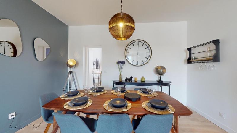 Duplex - 138 m² - 8 pièces