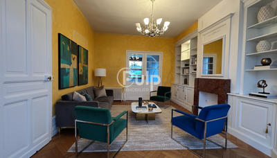 Maison bourgeoise - 130 m² - 7 pièces