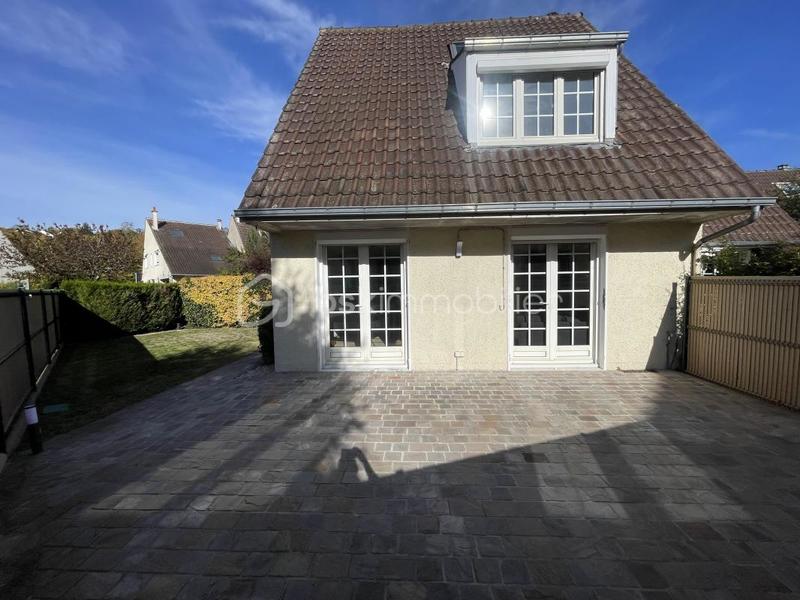 Pavillon - 124 m² - 5 pièces