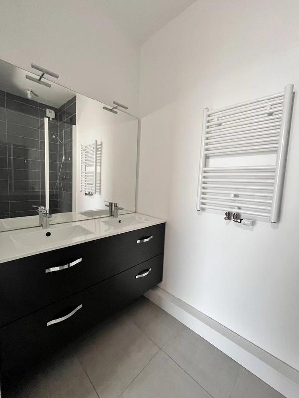 Appartement - 108 m² - 5 pièces