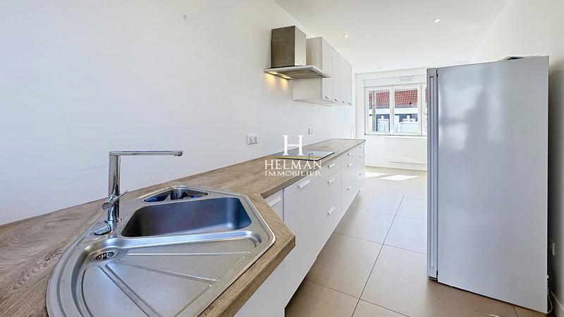 Maison - 121 m² - 6 pièces