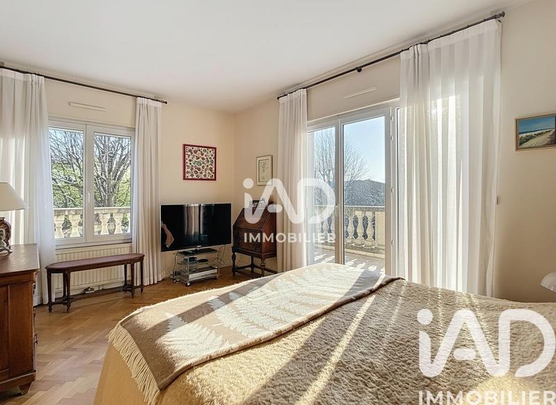 Duplex - 131 m² - 5 pièces