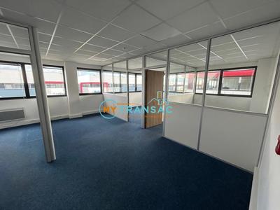 Local d'activités - 226 m²