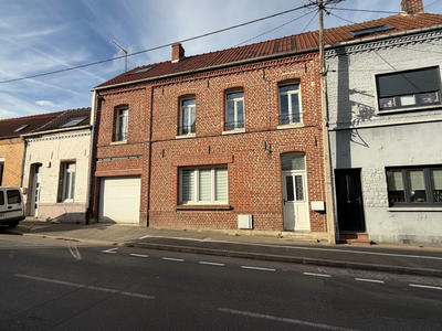 Maison - 145 m² - 6 pièces