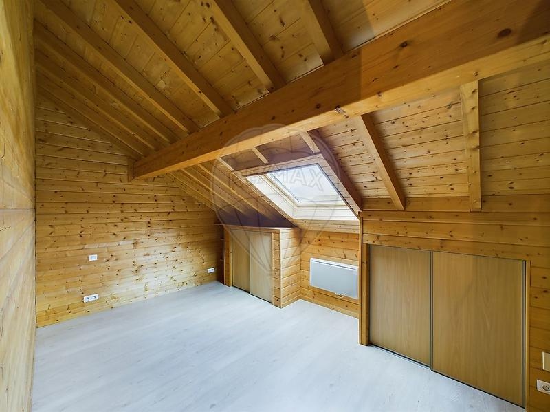 Maison - 155 m² - 4 pièces