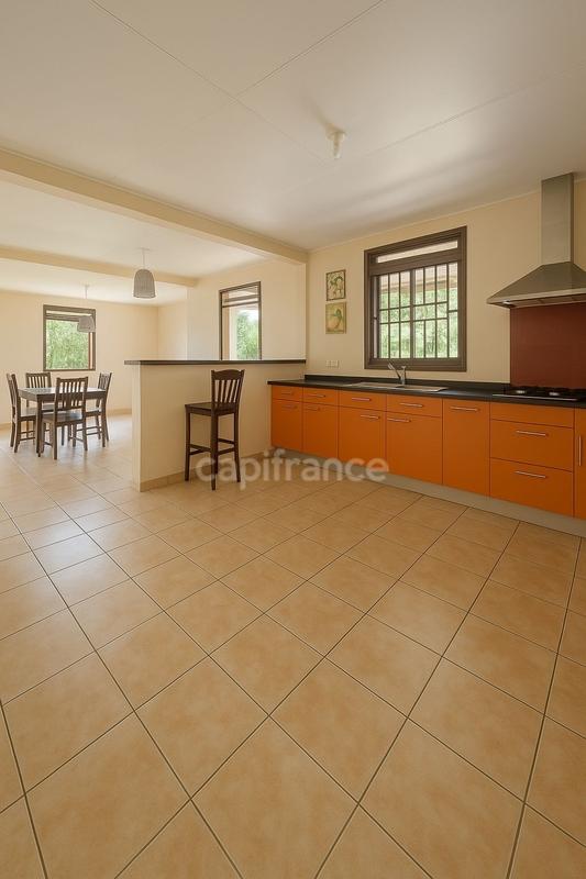 Maison - 125 m² - 4 pièces