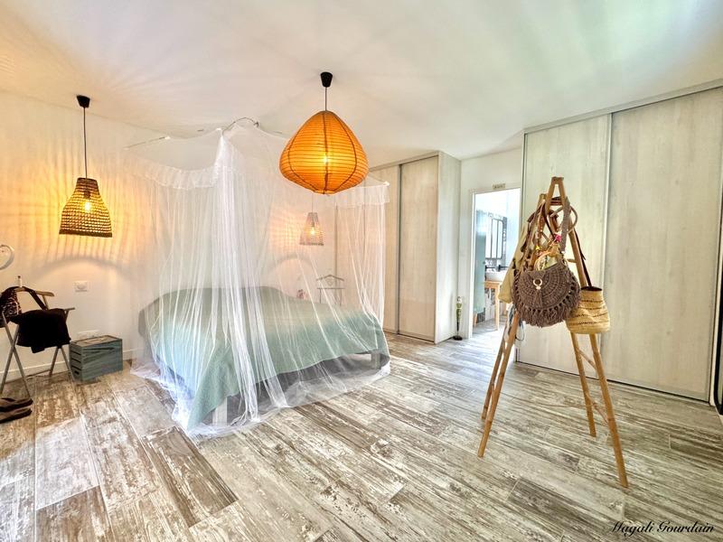 Maison - 141 m² - 5 pièces