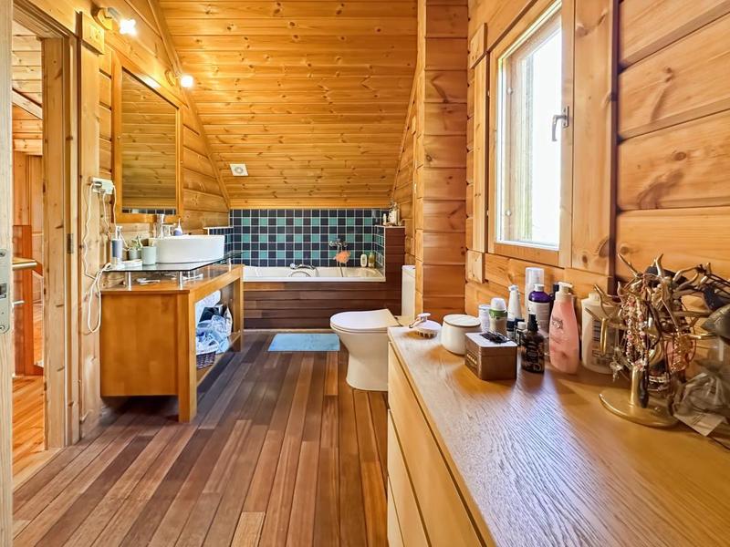 Maison - 162 m² - 6 pièces