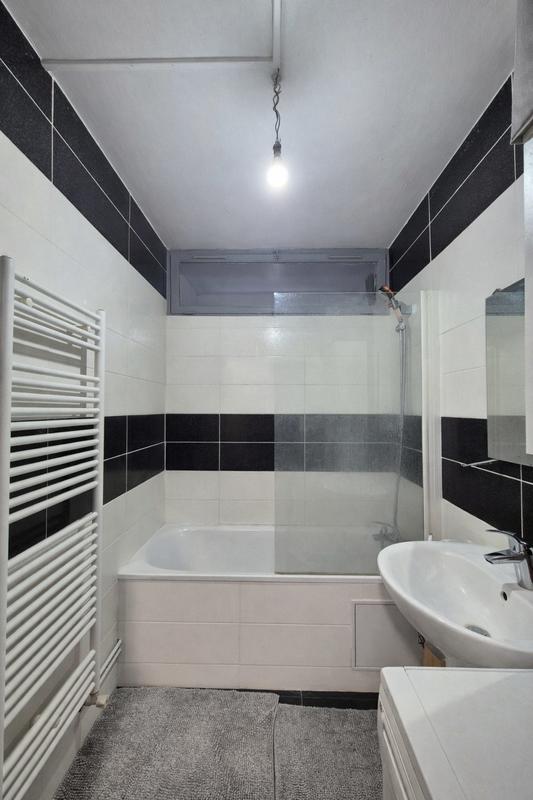 Appartement - 75 m² - 4 pièces