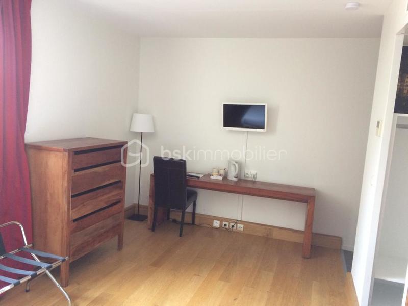 Studio - 24 m² - 1 pièce