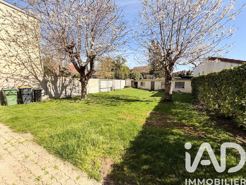 Maison - 90 m² - 5 pièces