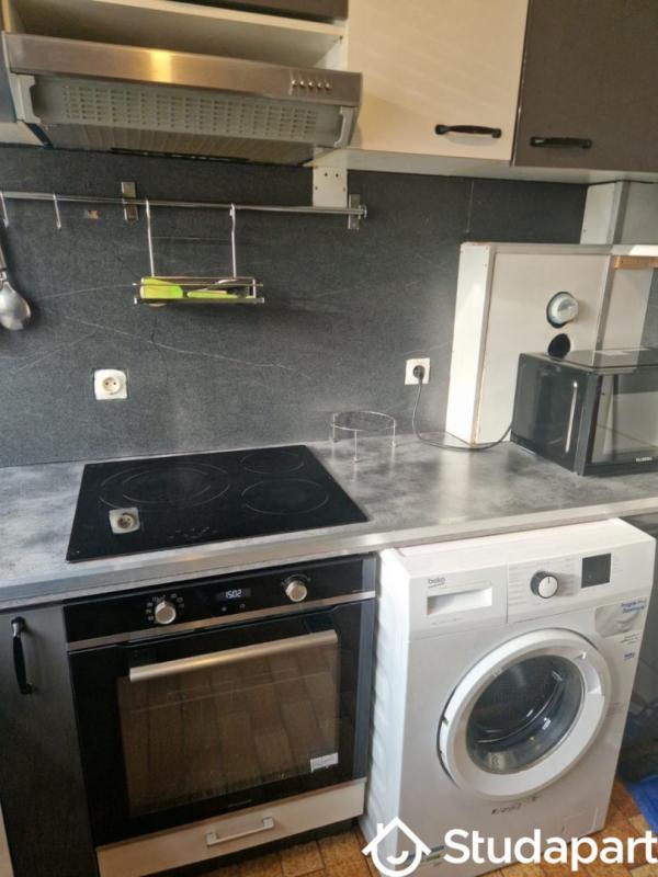 Chambre - 9 m² - 1 pièce