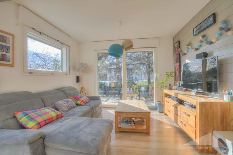 Maison contemporaine - 111 m² - 5 pièces