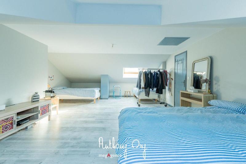 Maison d'architecte - 201 m² - 6 pièces