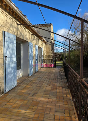 Maison - 161 m² - 6 pièces