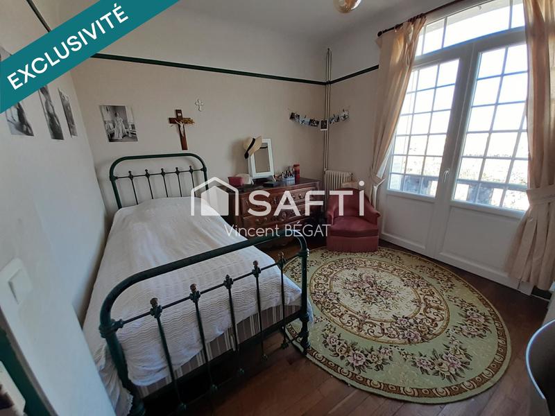 Maison - 160 m² - 8 pièces