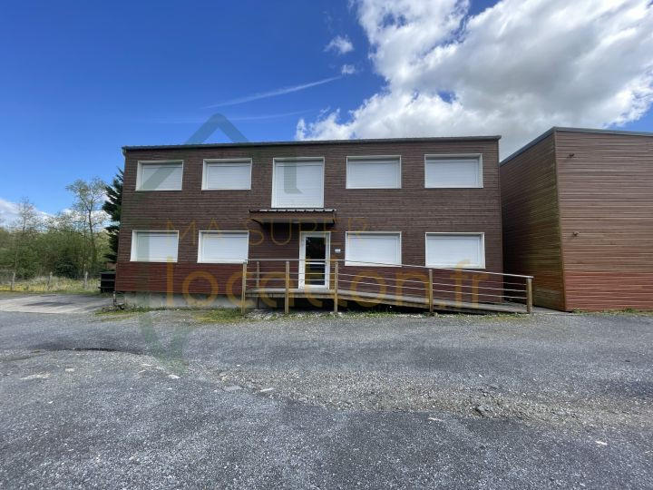 Local commercial - 622 m²