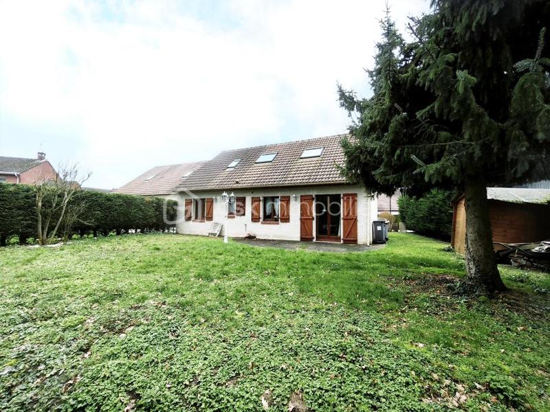 Maison traditionnelle - 100 m² - 5 pièces