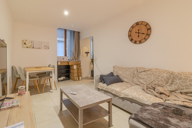 Immeuble - 165 m² - 11 pièces