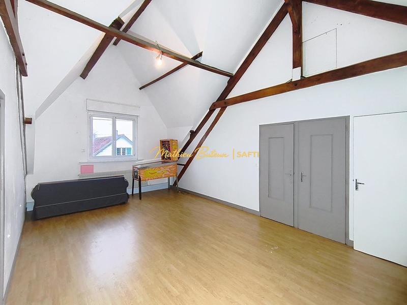 Maison - 180 m² - 7 pièces