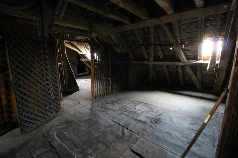 Appartement - 98 m² - 1 pièce