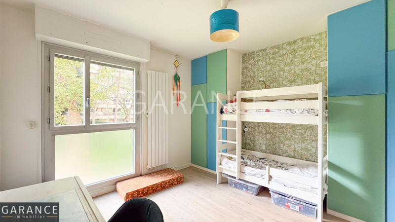 Appartement - 93 m² - 4 pièces