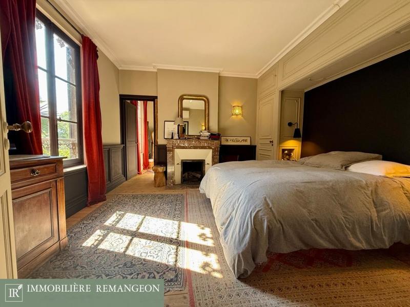 Maison de ville - 206 m² - 7 pièces