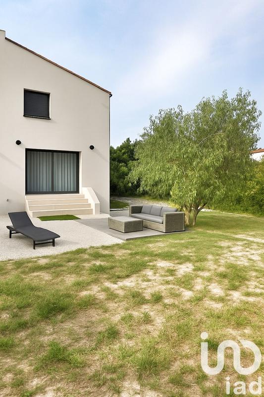 Maison - 108 m² - 4 pièces