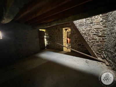 Maison - 97 m² - 3 pièces