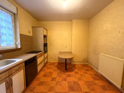 Appartement - 82 m² - 4 pièces